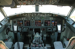 Cockpit do 737 NG